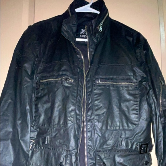 Black - Picture 3 of 6